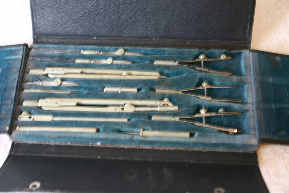Vintage German Drafting Tools Compass Set 13 Pieces snap case Unbranded