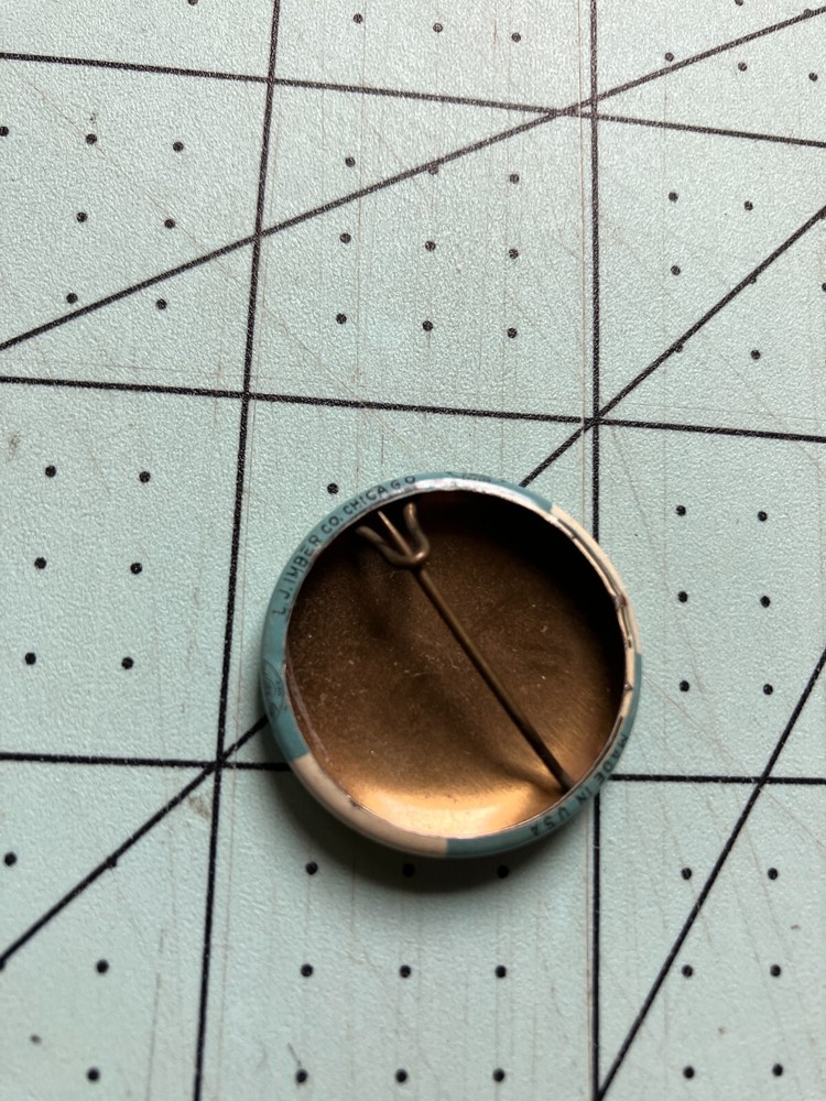 Vintage 1958 UAW pin