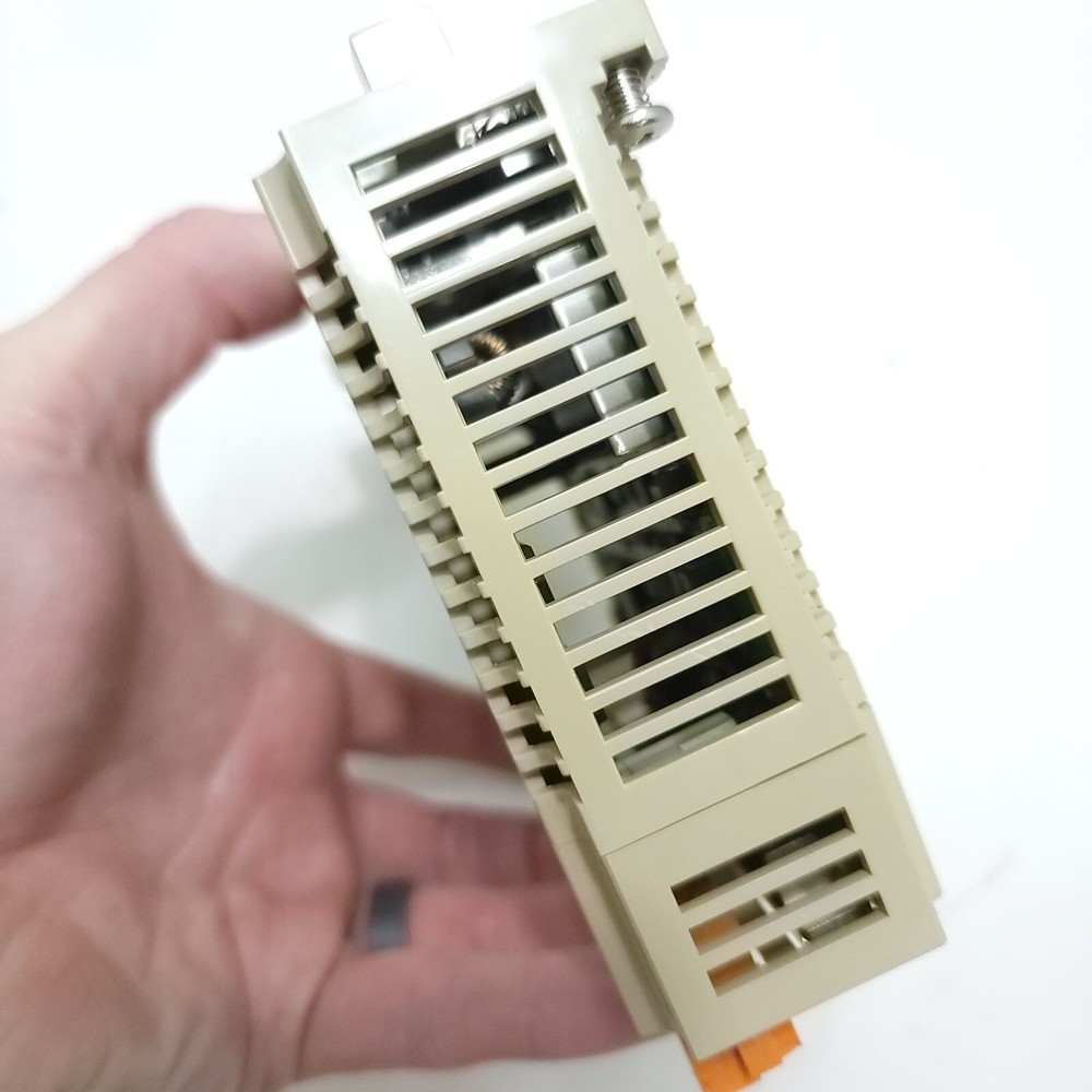 Yaskawa SVA-02 MP920 JEPMC-MC220A 2-Axis Servo Control Module *Brittle Plastic*