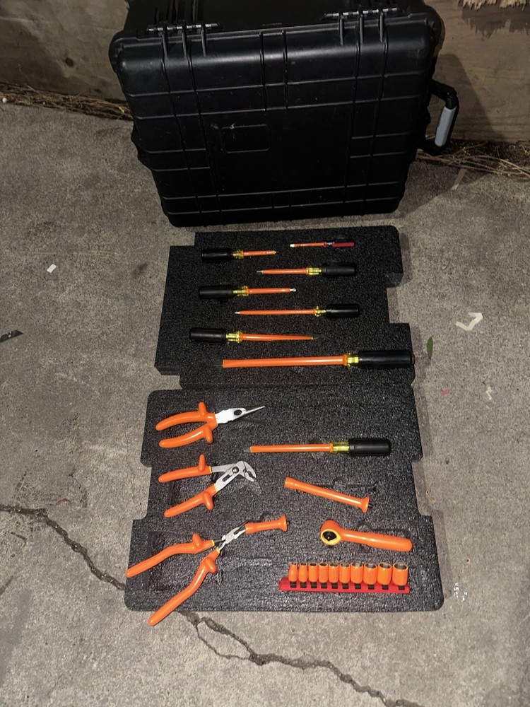 Salisbury 1000v insulated tools