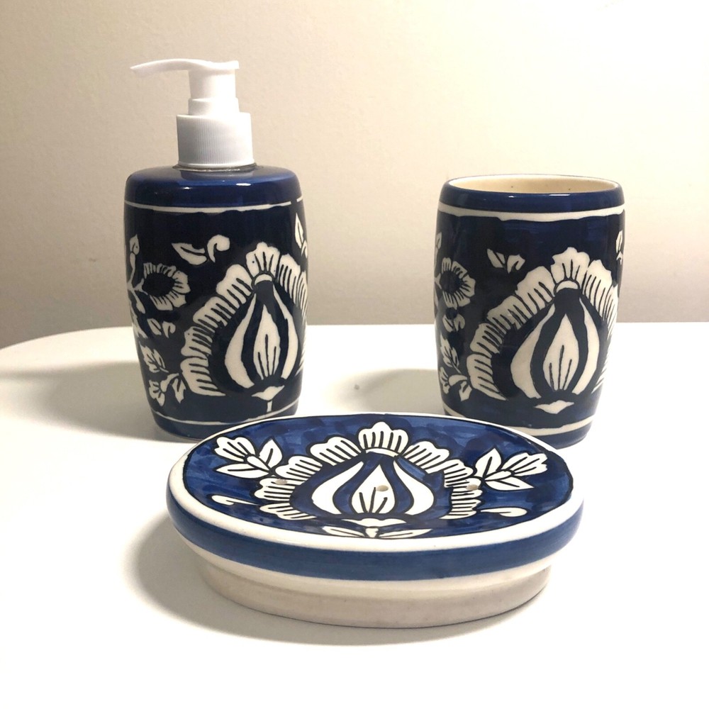 3-piece Glazed Ceramic Bathroom Accessory Set, Open Box