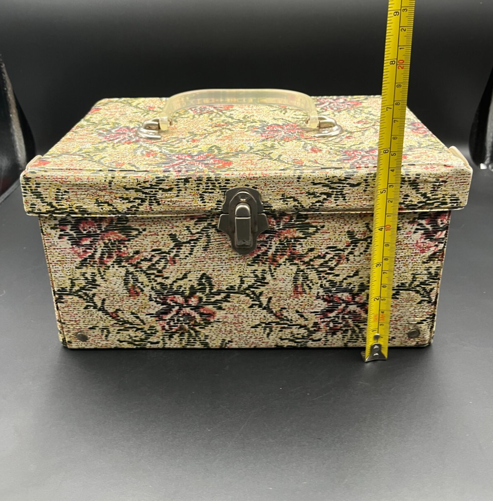 Vintage Floral Storage Sewing Box /Make Up Case