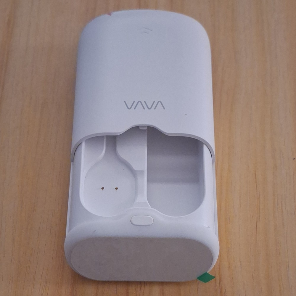 VAVA Smart Thermometer - Storage box (i.e. charger) with USB Cable