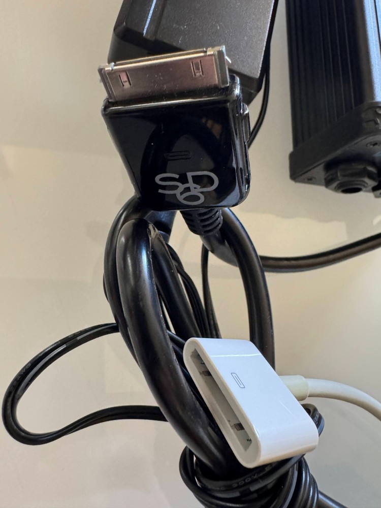 StudioSixDigital iAudioInterface2 (older connector)