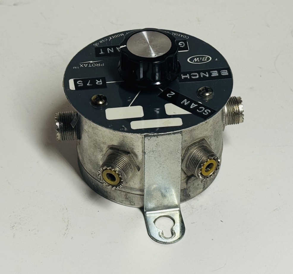 B&W CSR-5G Coax Switch 5 Position - Tested