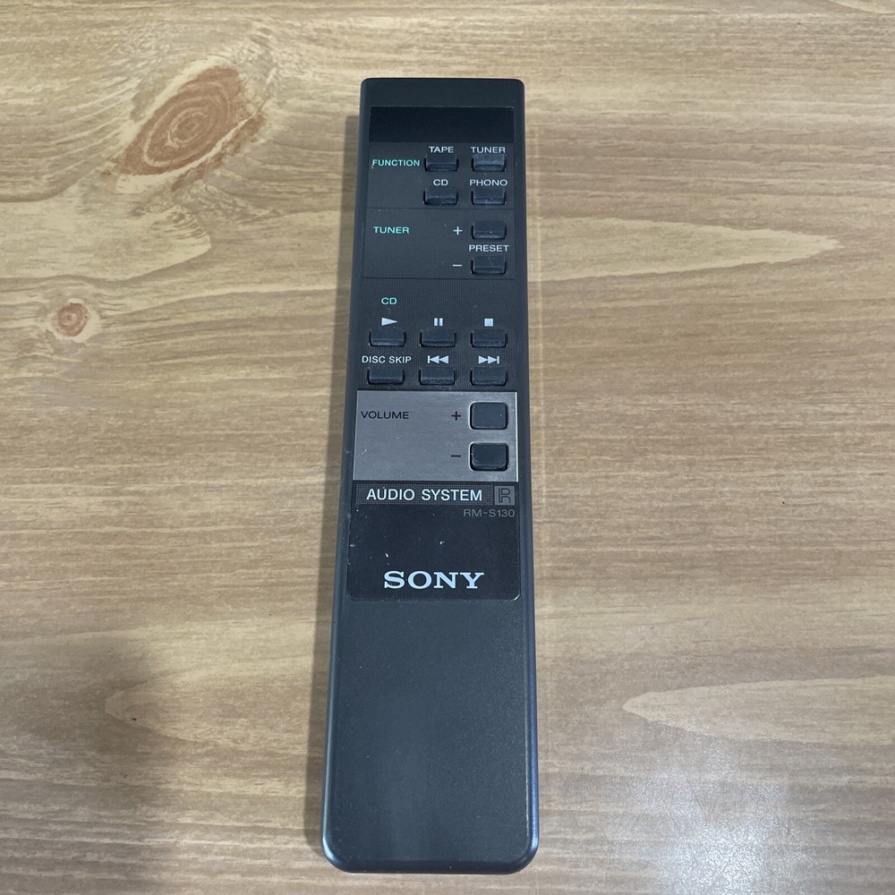 Sony 5 Disc CD Changer Model CDP-C301M With Remote