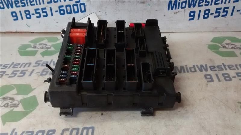 9-3 2004 Fuse Box, Engine 8201176