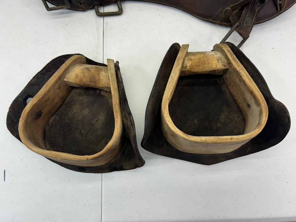 WWI US Army McClellan Cavalry Saddle With Stirrups