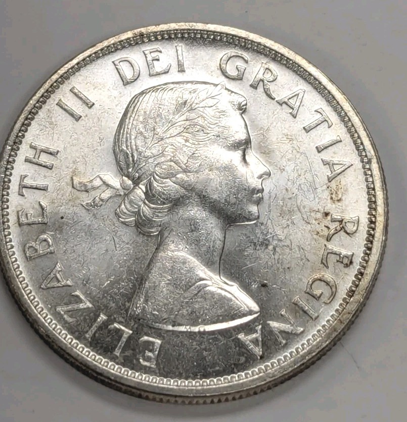 1961 Canada silver Dollar   T339