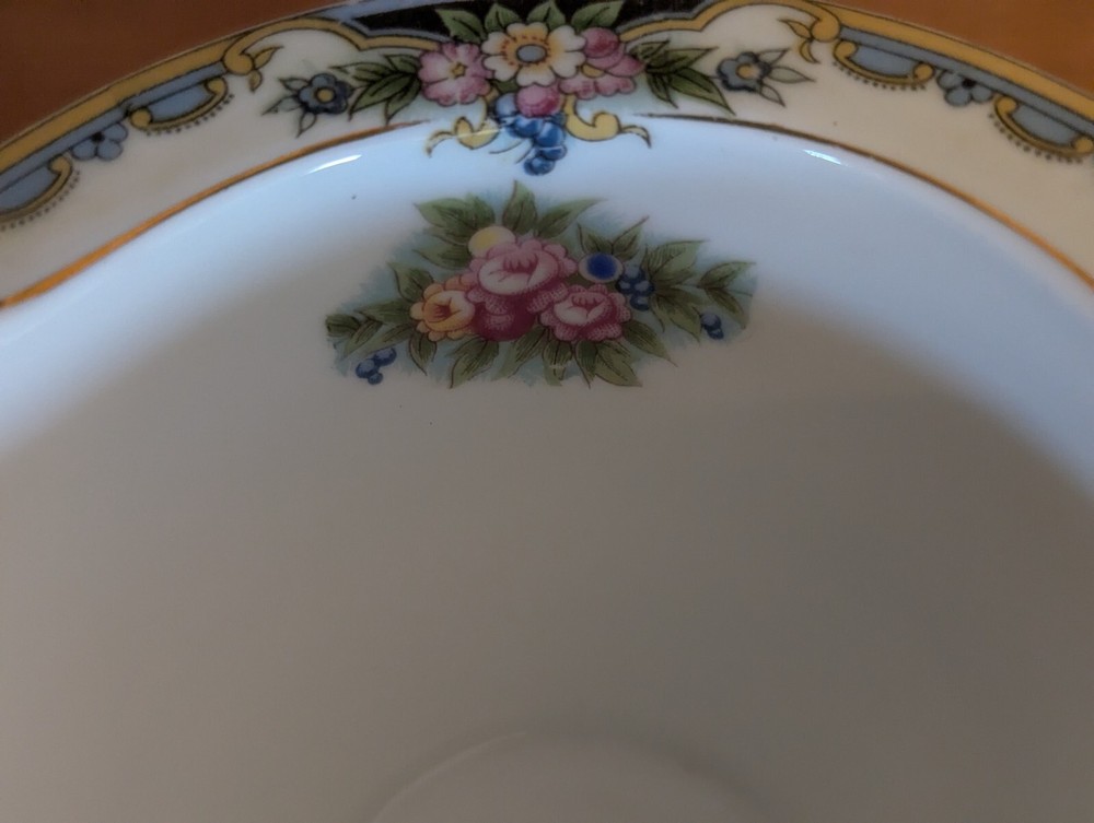 ANTIQUE NORITAKE MONTEBELLE CREAMER