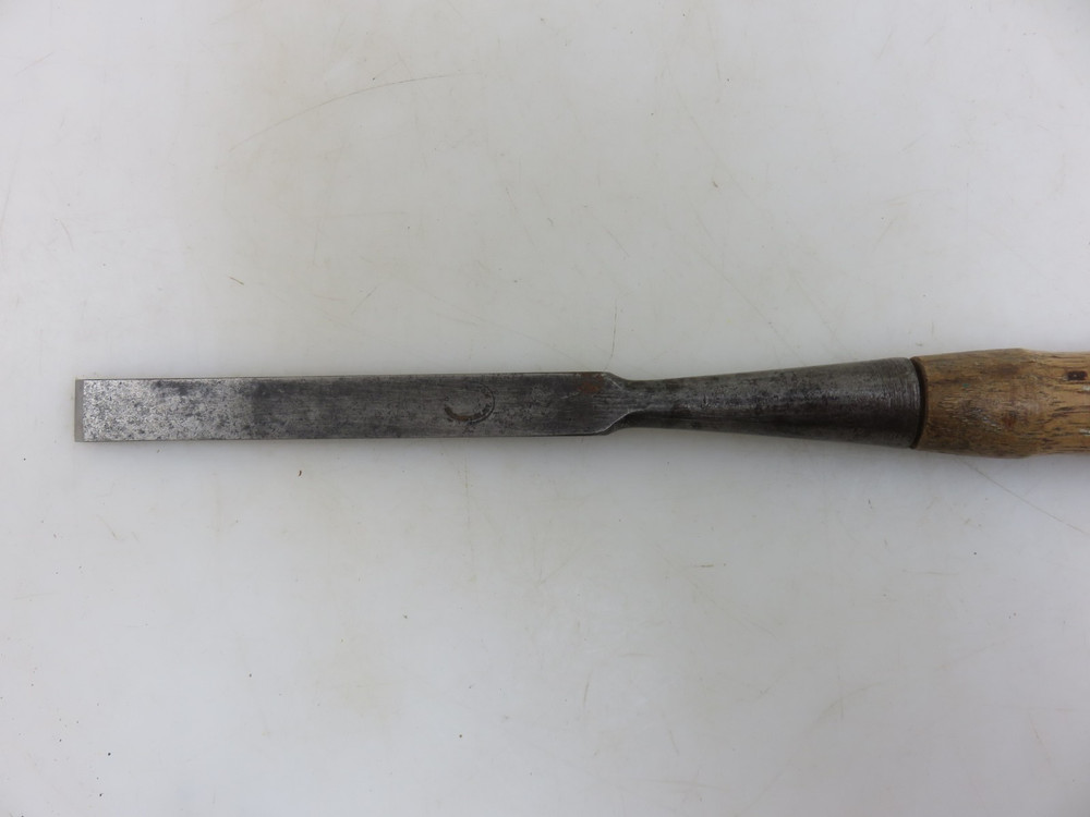 DR Barton Wood Handle Socket Chisel 5/8" Vintage