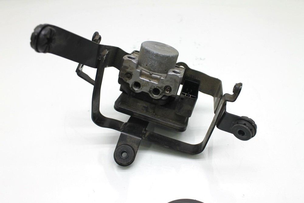 2015 15-20 HONDA CBR300R OEM ABS PUMP UNIT MODULE