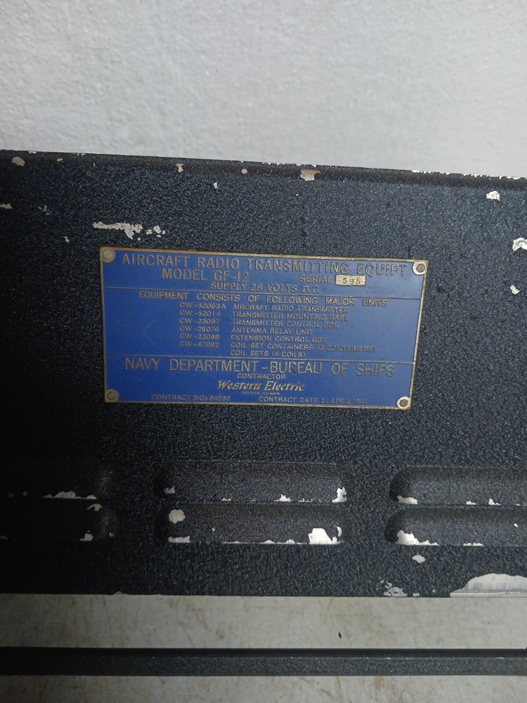 WWII NAVY AIRCRAFT TRANSMITTER MODEL GF-12 #268