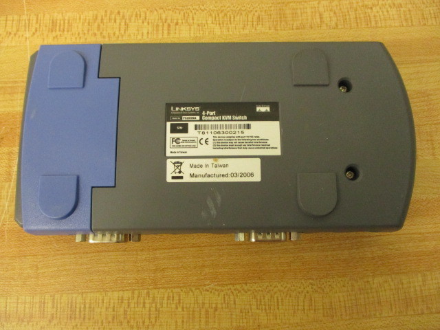Linksys PS2KVM4 KMV Switch