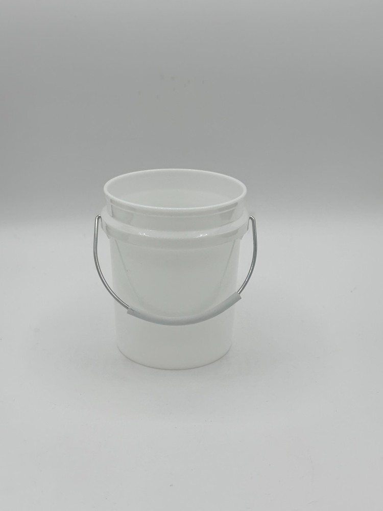 Rural King White Mini Bucket