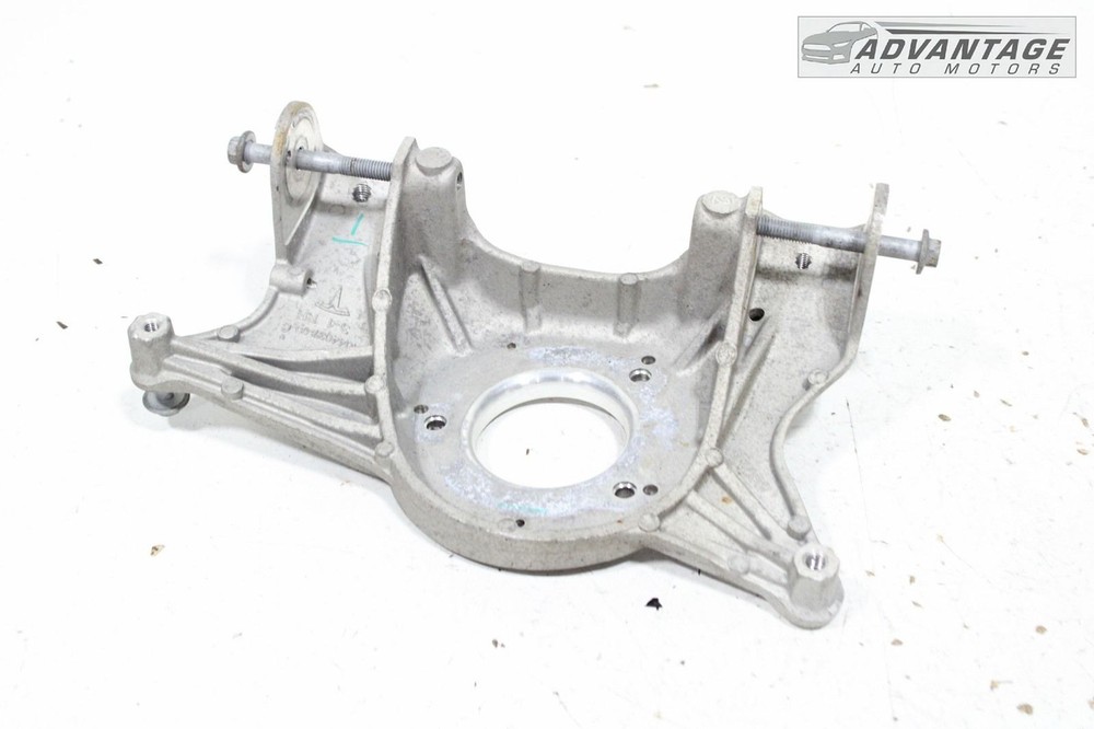 2017-2023 TESLA MODEL 3 AWD FRONT RIGHT SIDE UPPER STRUT MOUNT BRACKET OEM