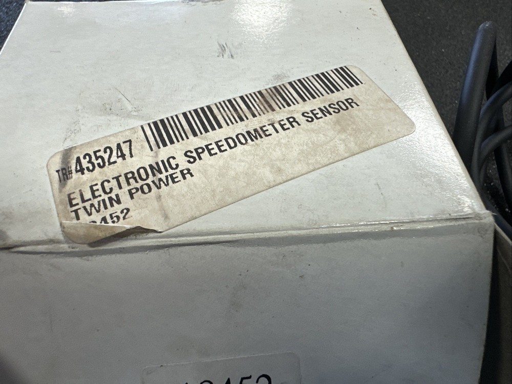 Twin Power ELECTRONIC SPEEDOMETER SENSOR 435247 18452