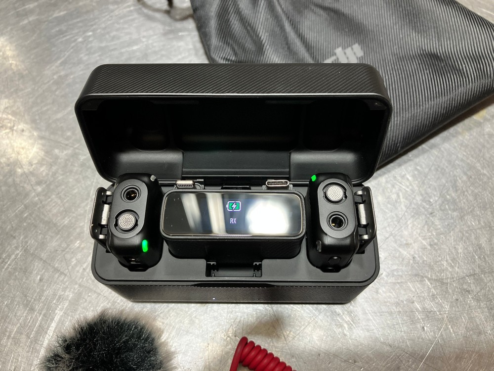 DJI MIC (2TX+1RX+CHARGING CASE) WIRELESS