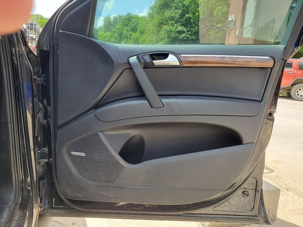 Used Blind Spot Detection System Warning Control Module fits: 2015 Audi Q7 Drive