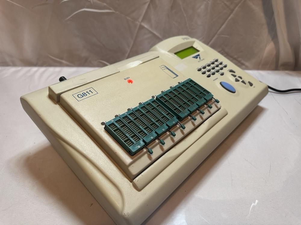 Stag P801 Programmer with G811 Chip Adapter