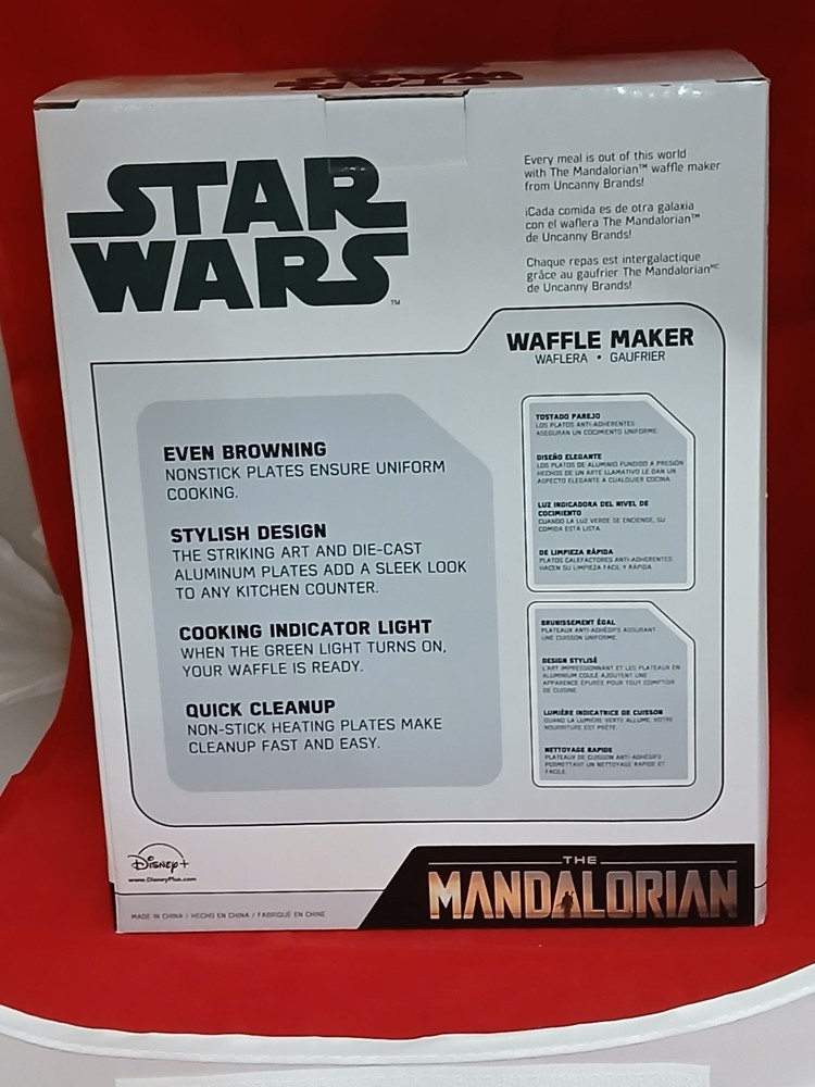Star Wars The Mandalorian Non-Stick Waffle Maker