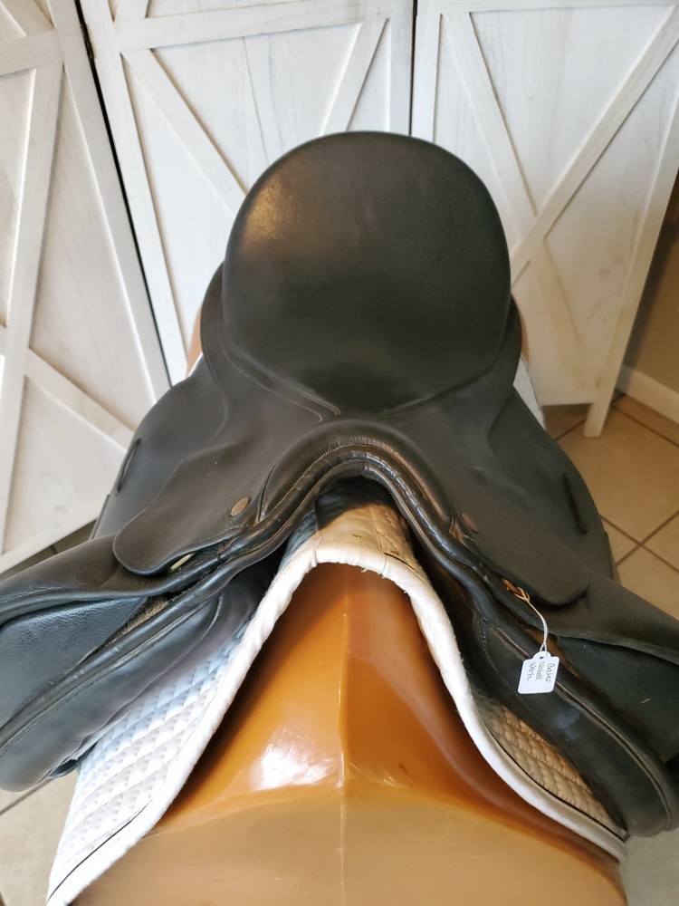 Bates Isabell Werth Dressage Saddle 18"