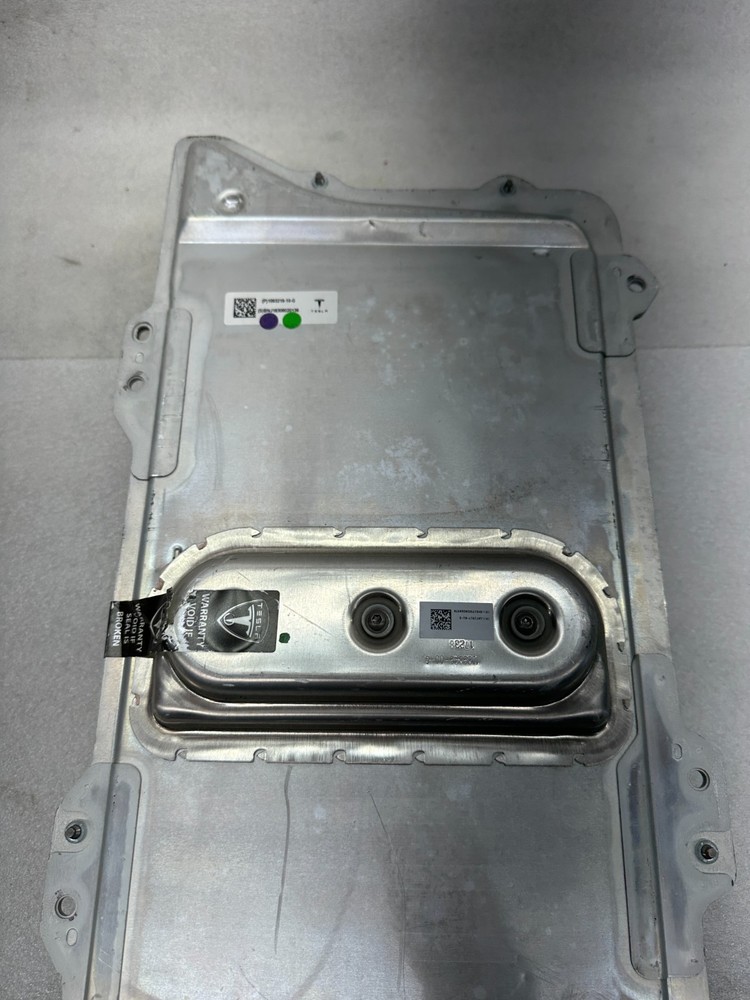 💎17-20 Tesla Model 3 Power Conversion System PCS 32A OnBoard Charger 1135558-C