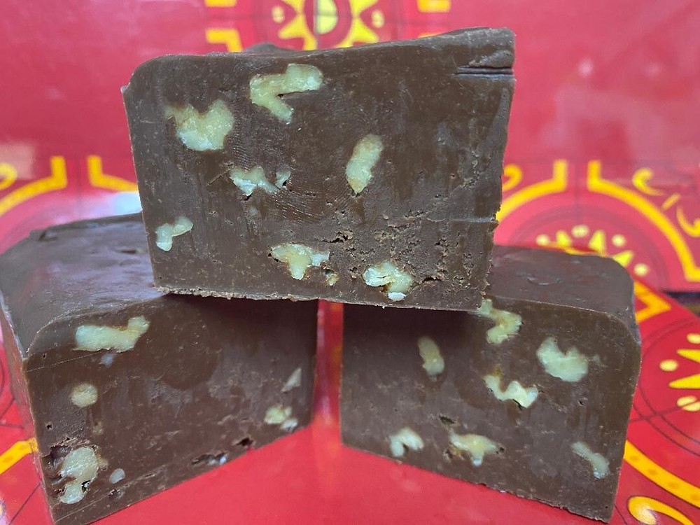 Chocolate Walnut Fudge 1/2 pound