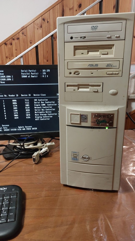 VINTAGE PENTIUM 2 MSI RETRO PC COMPUTER