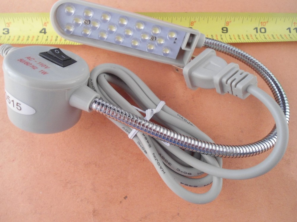 X-BRIGHT 20 LED LIGHT 3-D FLEX MAGNETIC BASE SHOP WORK BENCH MACHINE TOOL + PLUG