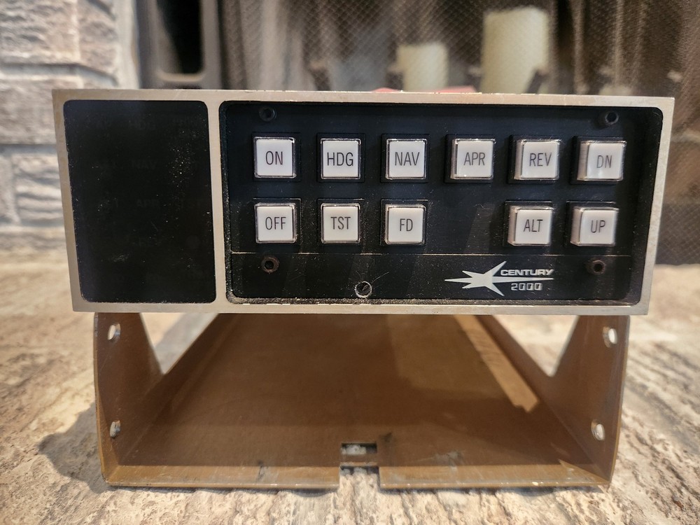 Century 2000 Flight Systems Flight Computer 1D937-2131H16FF13