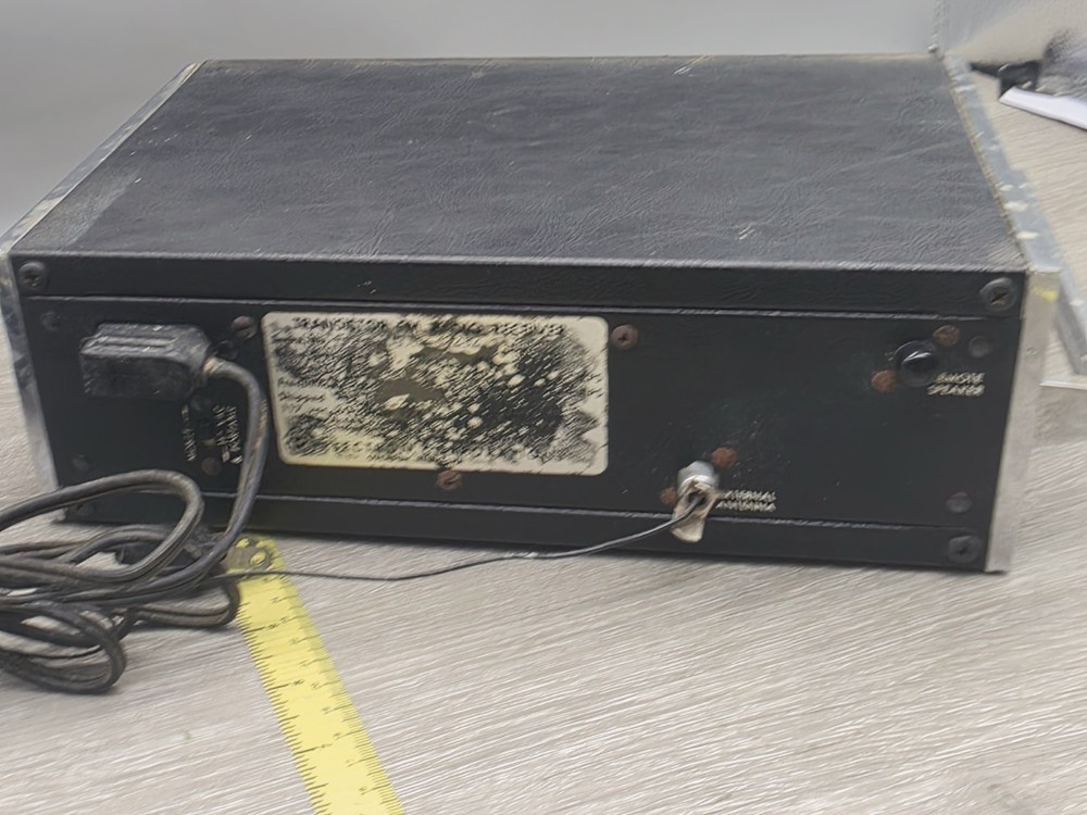 Plectron Transistor FM Radio Receiver