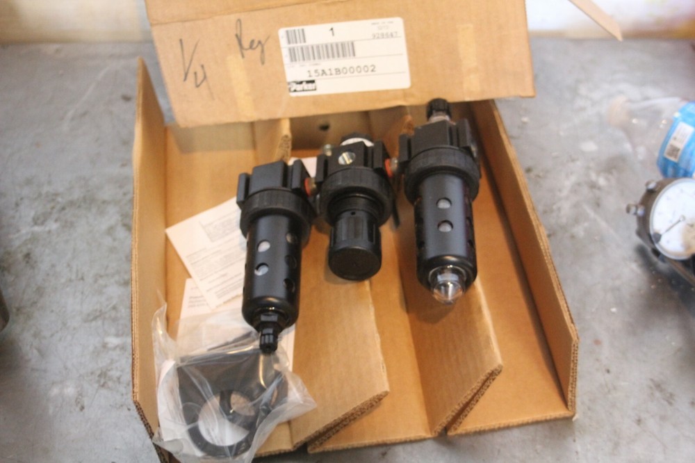 PARKER PRESSURE REGULATOR OILER WATER SEPARATOR 18A1B00002