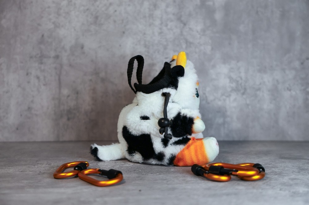 Plush chalk bag "Cow Cat"
