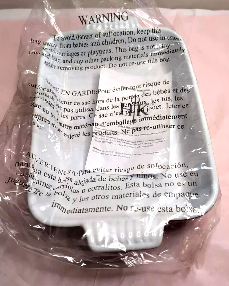 HELLS KITCHEN Red Enameled Stoneware 10 x 7 RECTANGULAR BAKER 1.25 qt RAMSAY