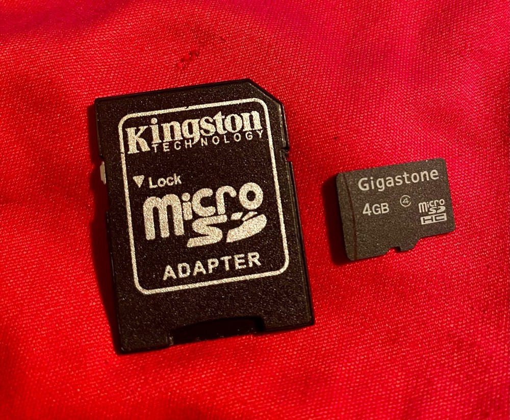 Gigastone 4GB Micro SDHC Class 4 Memory Card w/Kingston Adapter