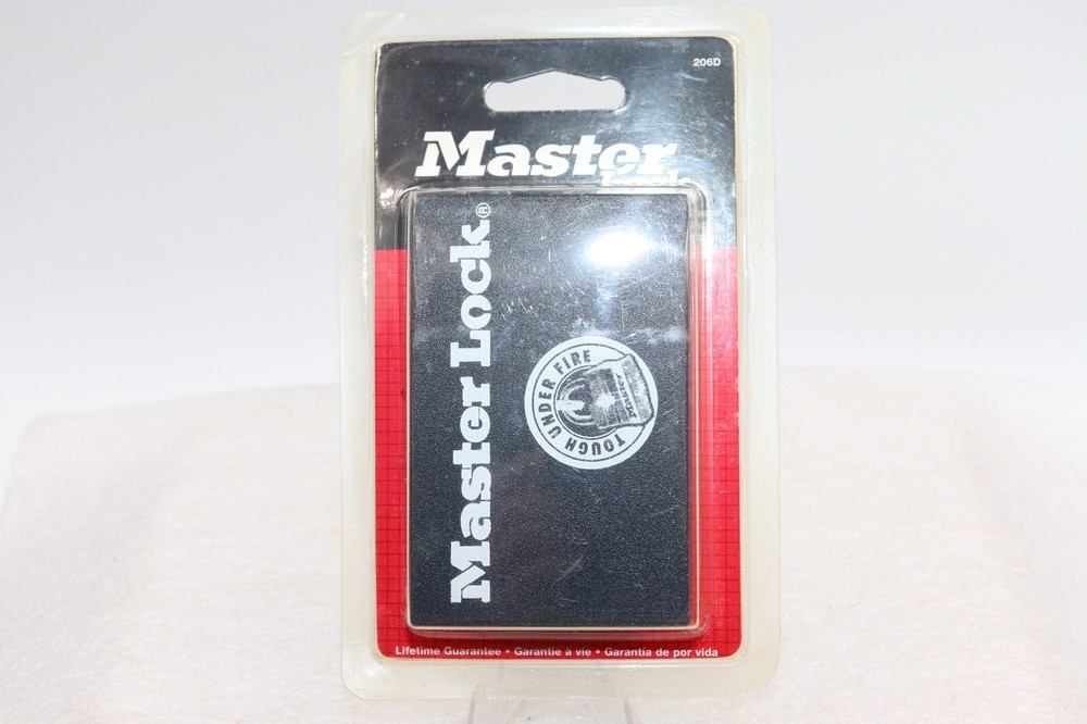 Master Lock Magnetic KEY CASE Tough Under Fire #206D NOS!