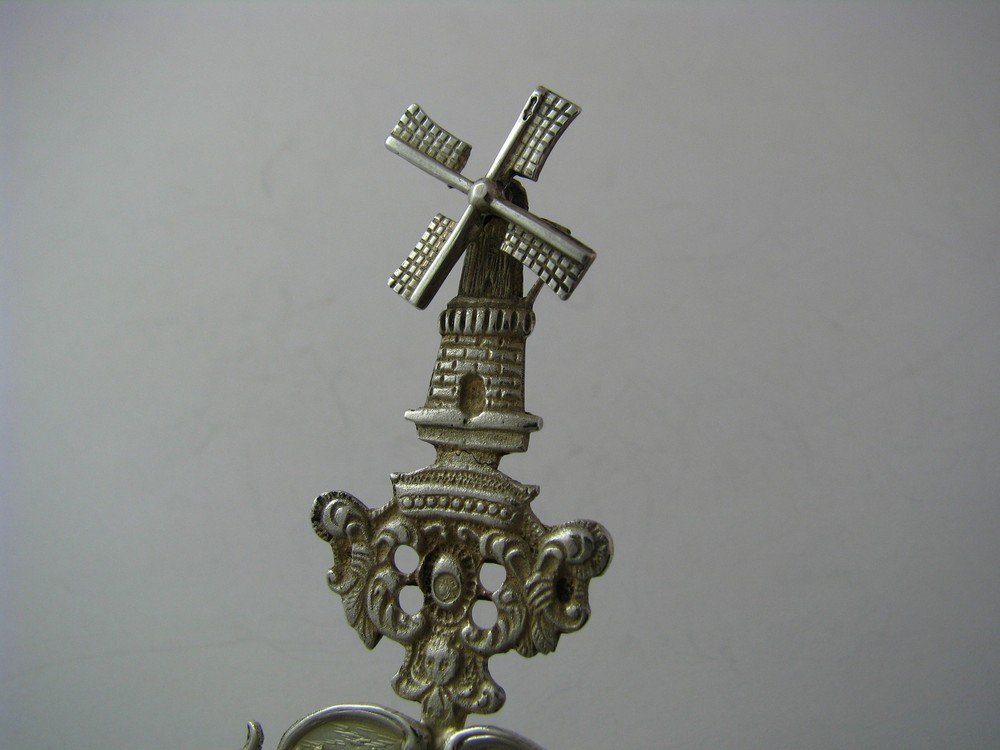 DUTCH SILVER TEA STRAINER SERVING SPOON WINDMILL Holland Netherlands c1928 Excel