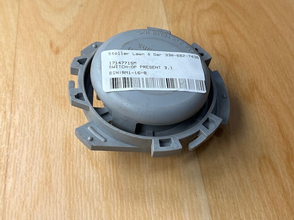 Briggs & Stratton Simplicity 1714771SM SWITCH-OP PRESENT 3.