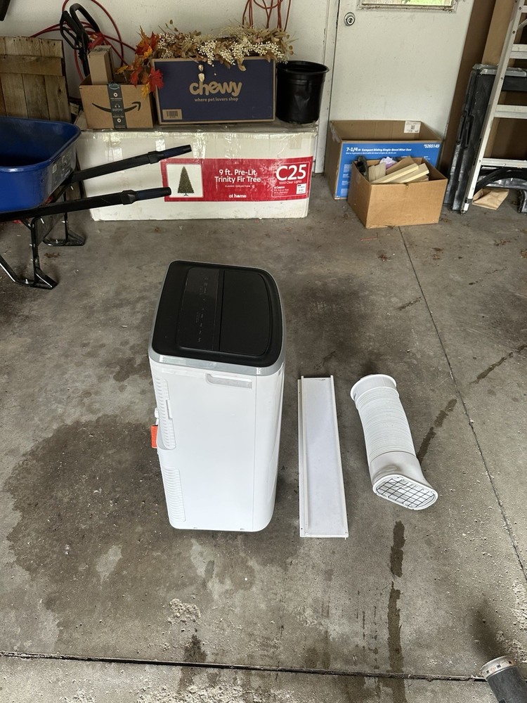 Portable air conditioner
