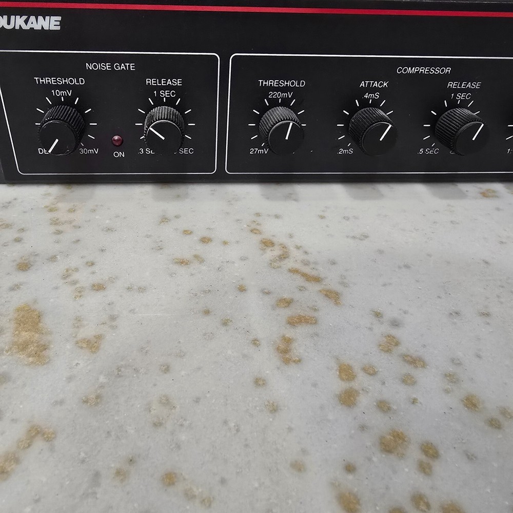 Dukane 2A82 Compressor with Rack Mount in good condition