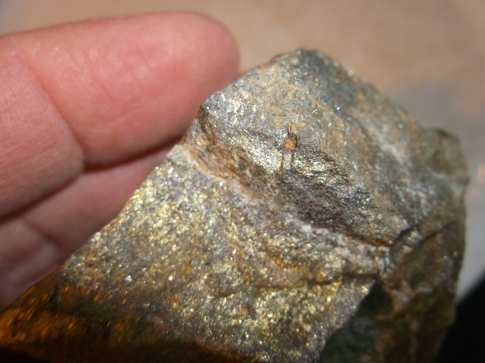 Gold, silver, copper, 113 grams samples ,ore high grade .