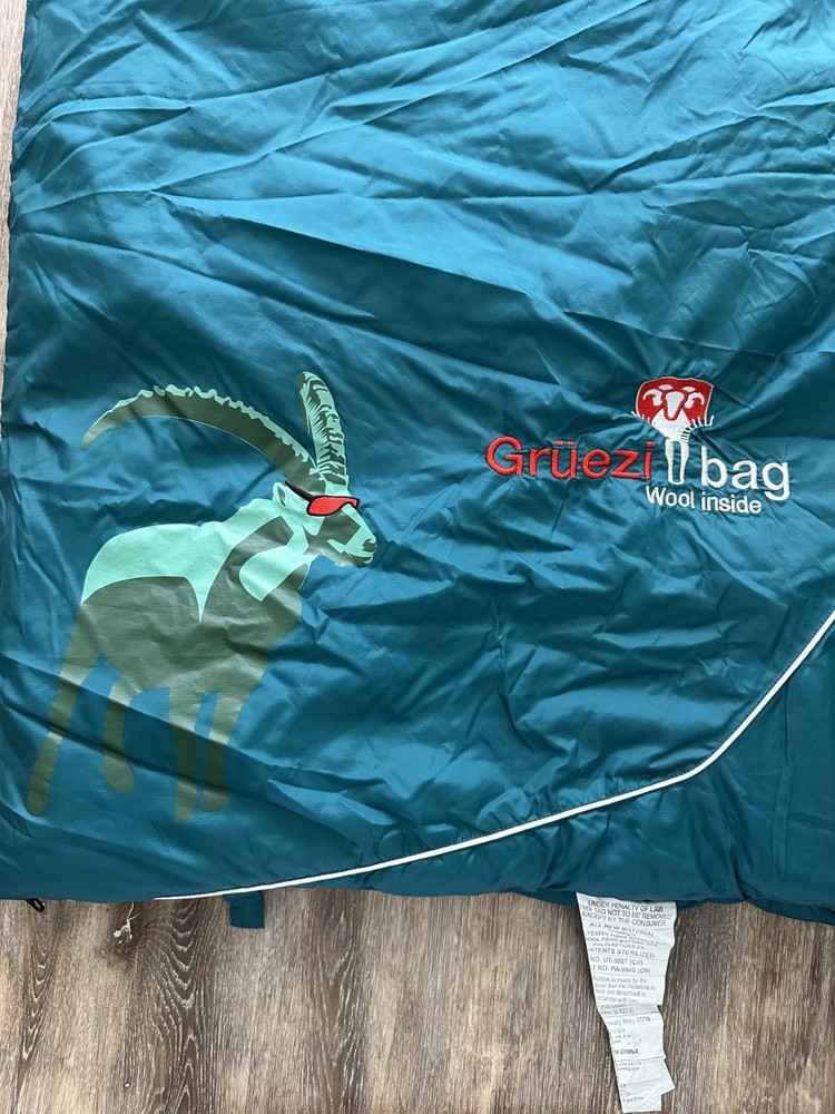 Gruezi sleeping bag Green Biopod DownWool Left Zip Wool Inside EUC