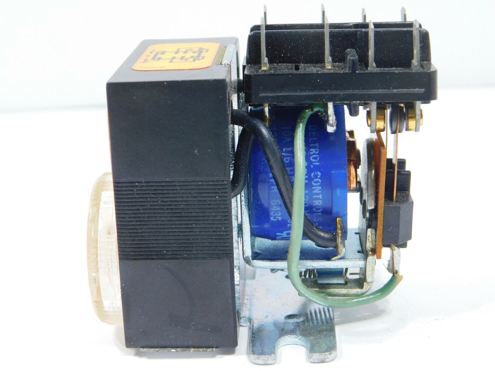 PS Syracuse Electronics TAR-115A041 Relay Timer 0-10 second 8 Pin