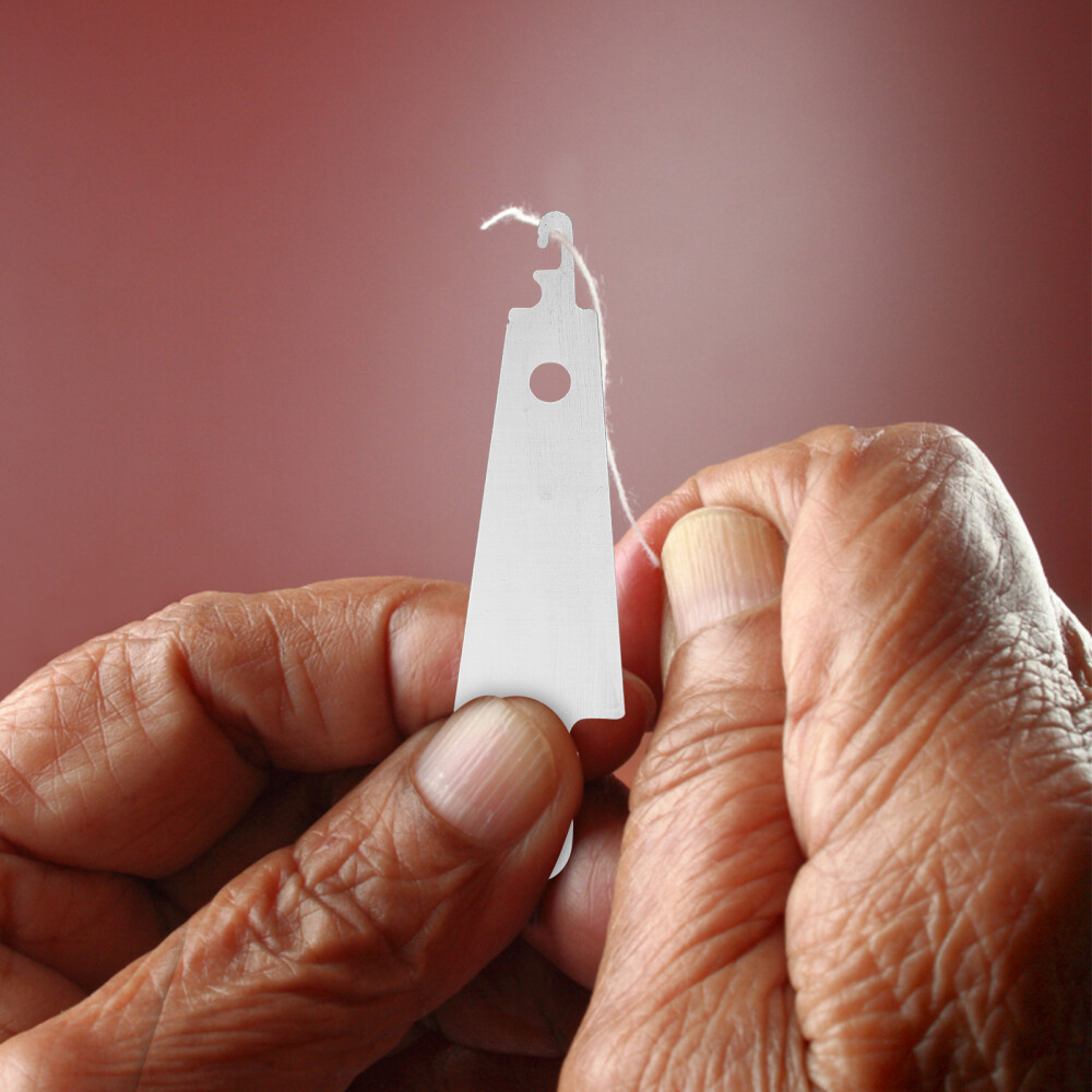 100PCS Hook Needle Threader Needle Threading Tool DIY Large Eye Needle Threader