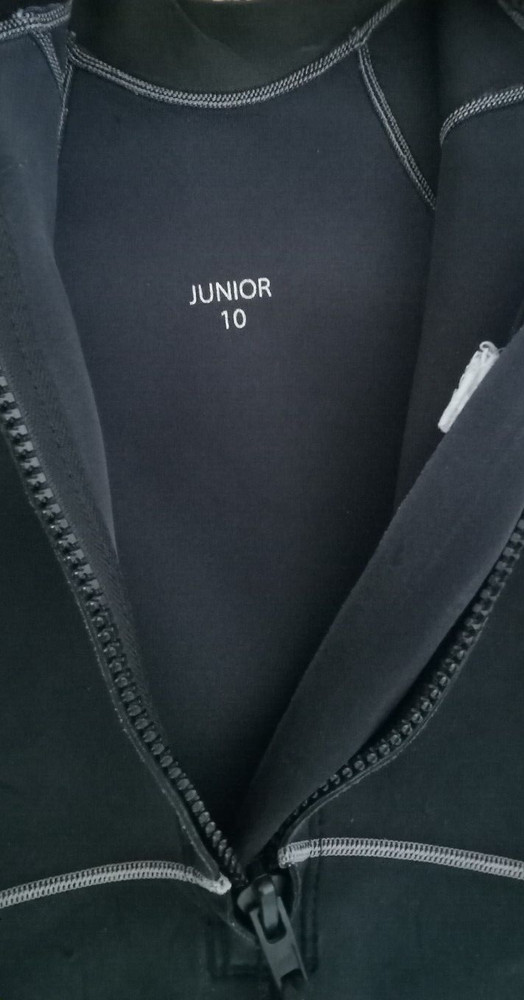 Kidder Junior Shorty Wetsuit Size 10