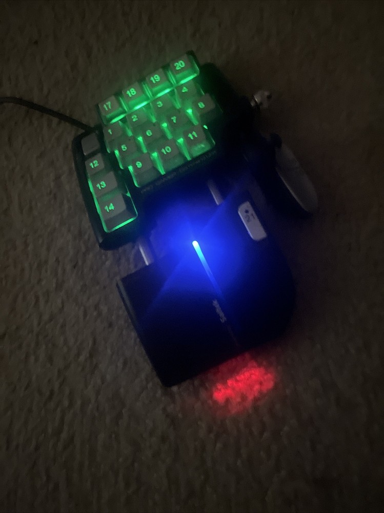 Saitek Left Hand Control Keyboard Pro Gamer Command Unit 21 Button Pad TESTED