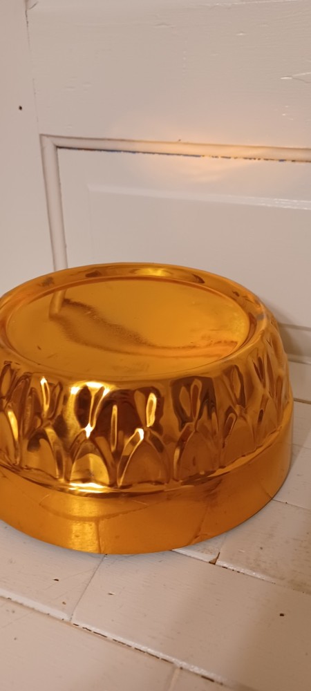 Revere Ware Copper Mold Cake Pan 8"
