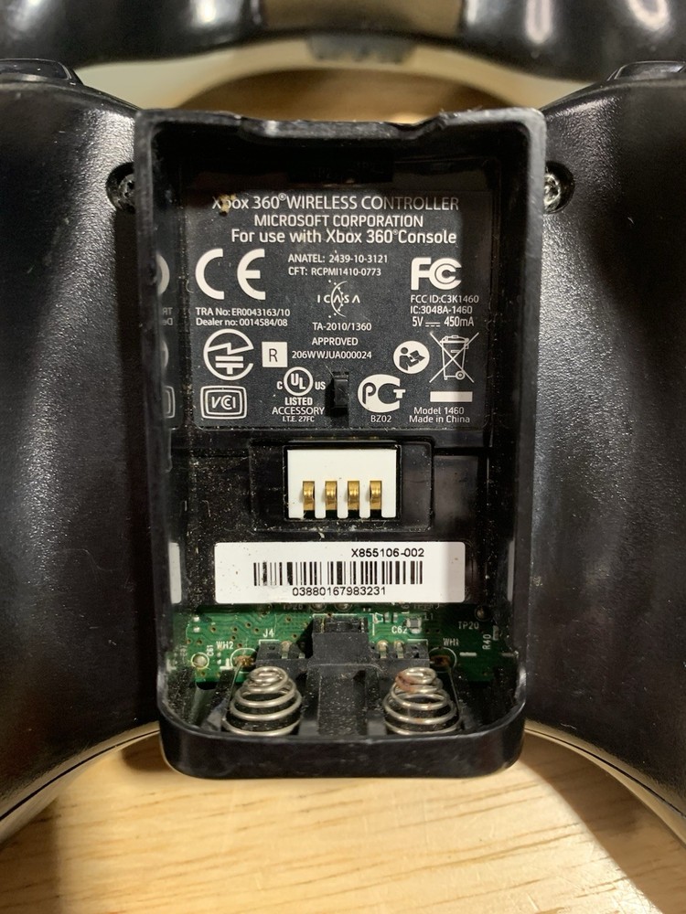Microsoft Xbox 360 Console Bundle NewPowercord Ghost Controllers READdescription