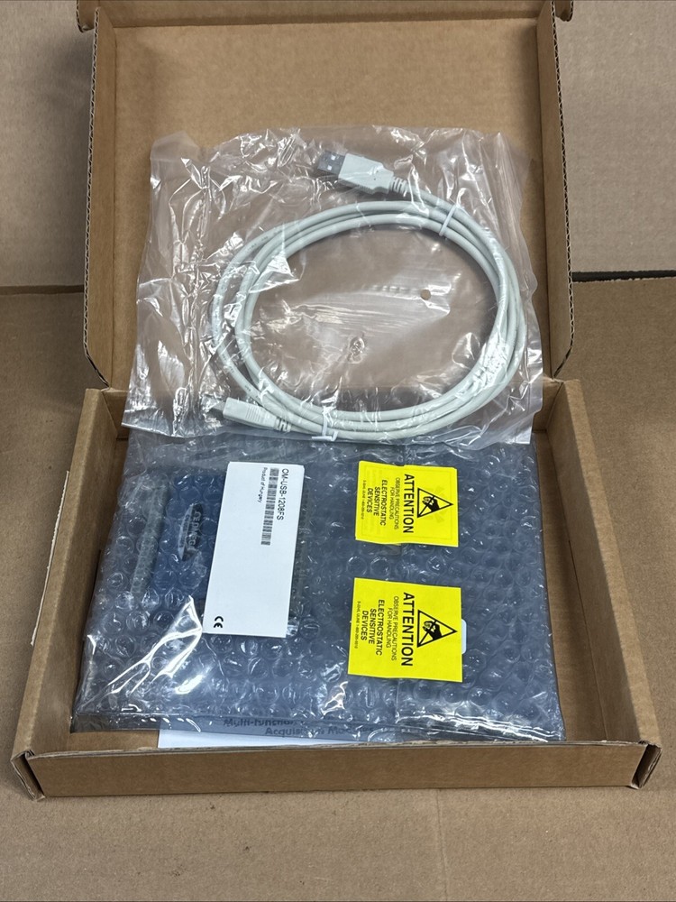 NEW Omega OM-USB-1208FS USB Data Acquisition Module & Software FAST SHIPPING